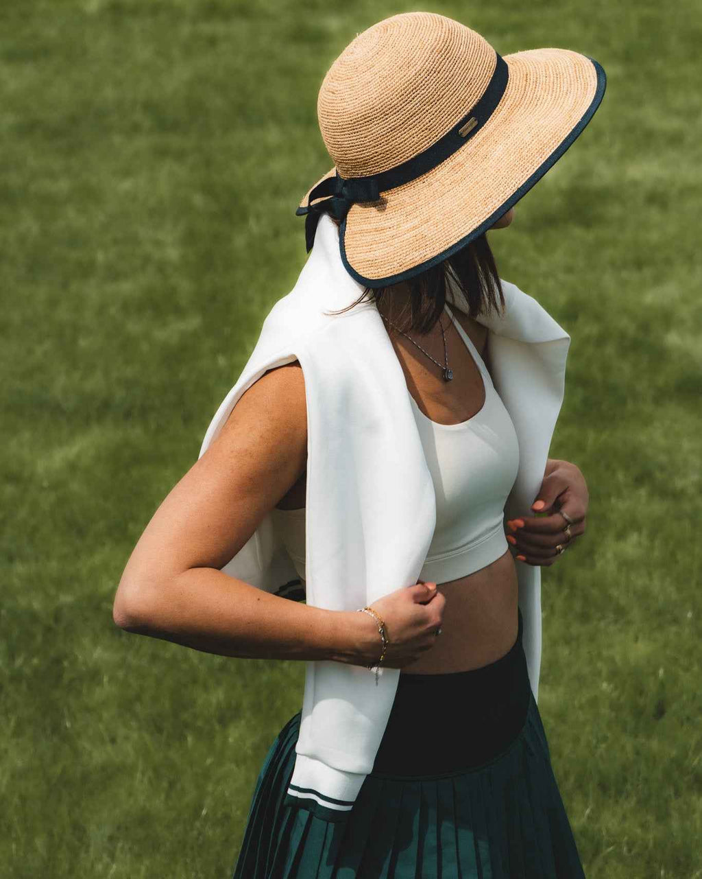 Court Pullover