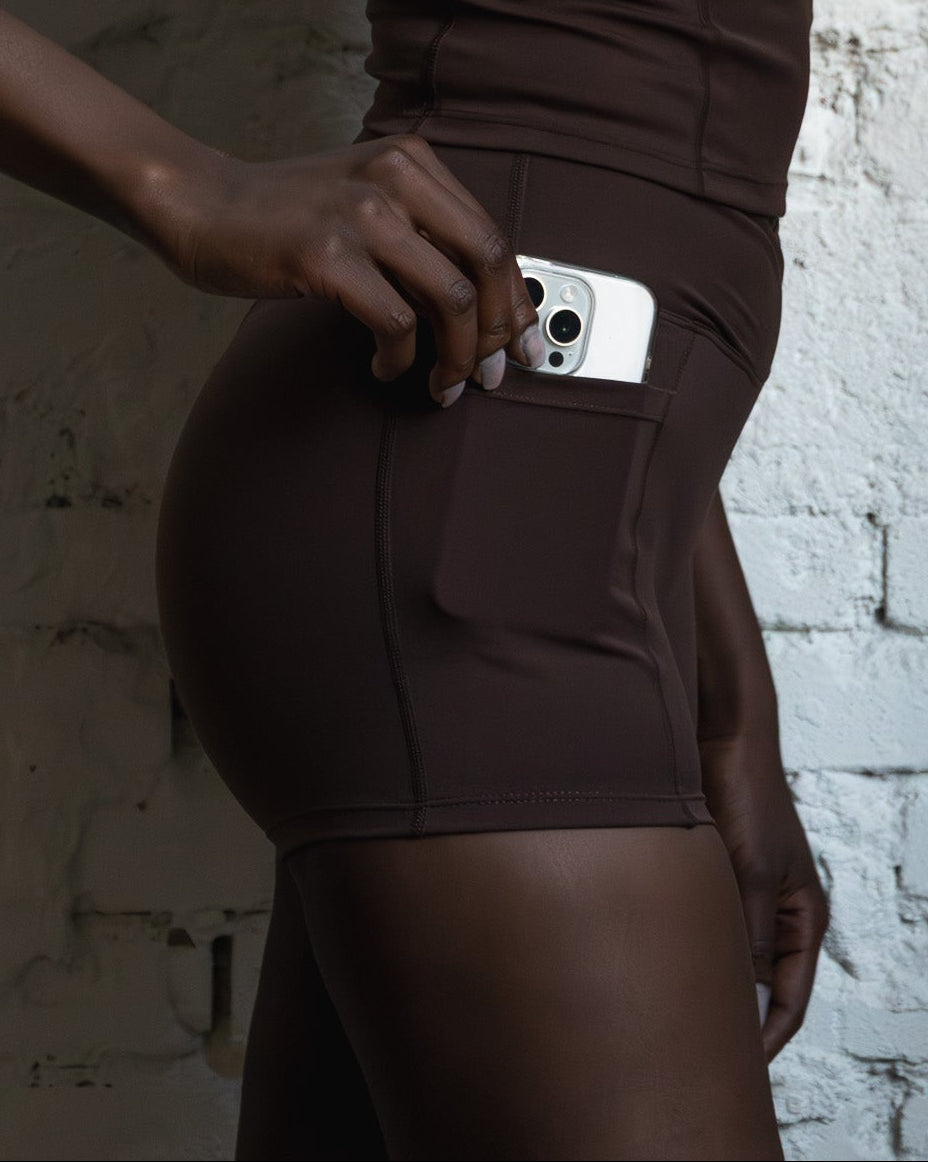 V Shorts | Coffee Bean