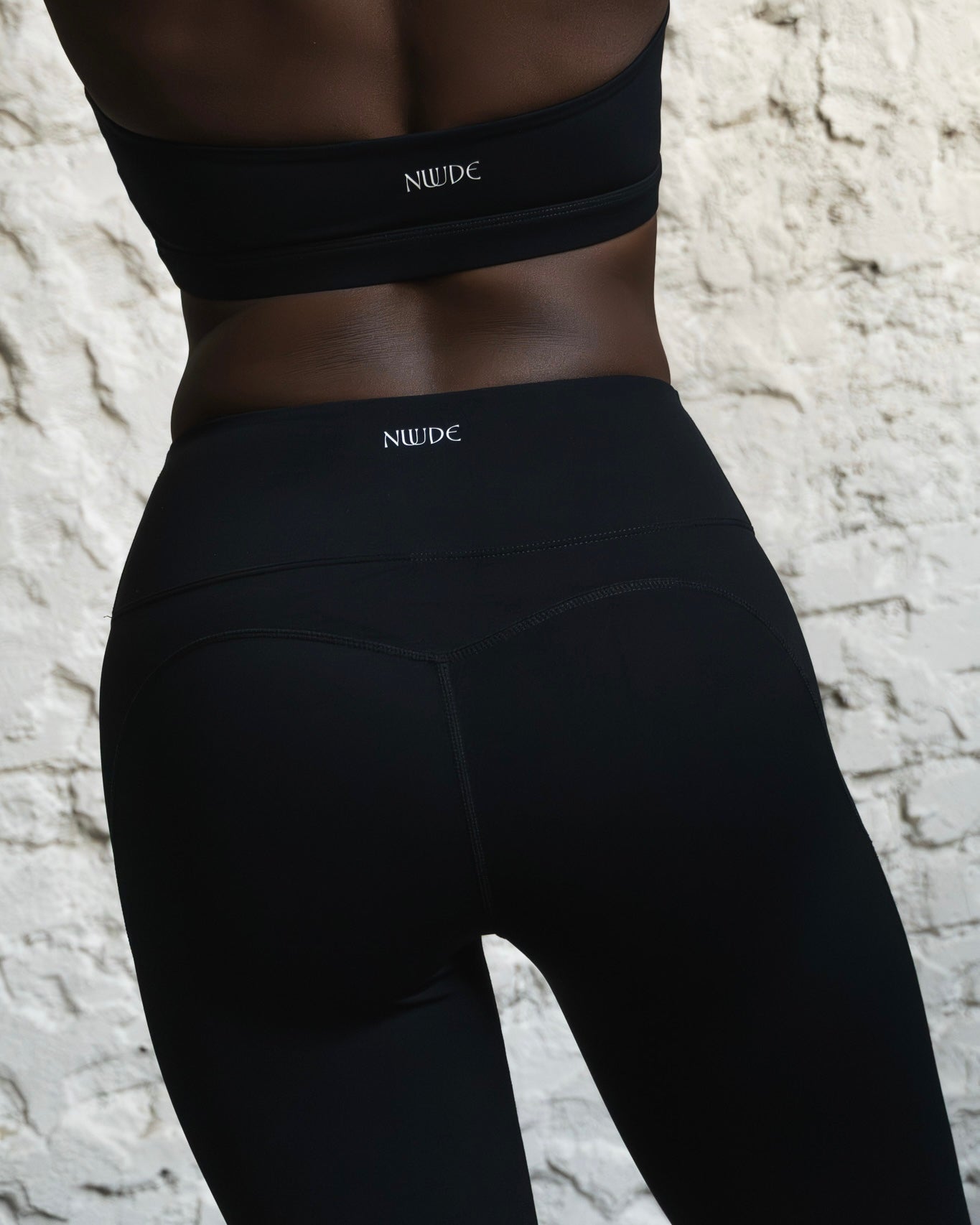 seamless flare leggings sculpting fit back view espresso martini nuude