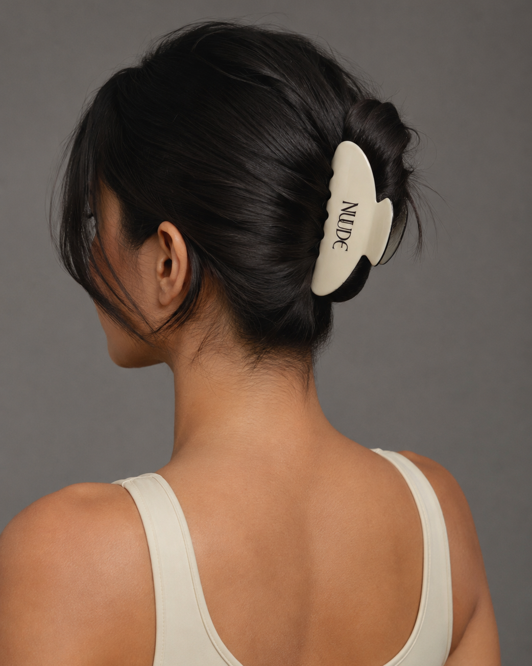 Studio Claw Clip - Styled - Dream Cream